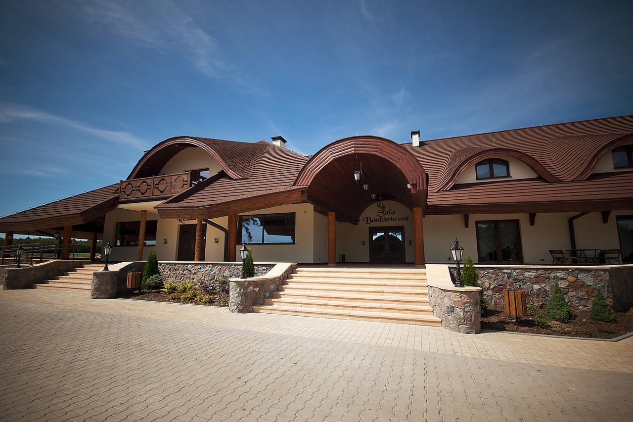 Zajazd Sebory Romany Sebory Exterior photo